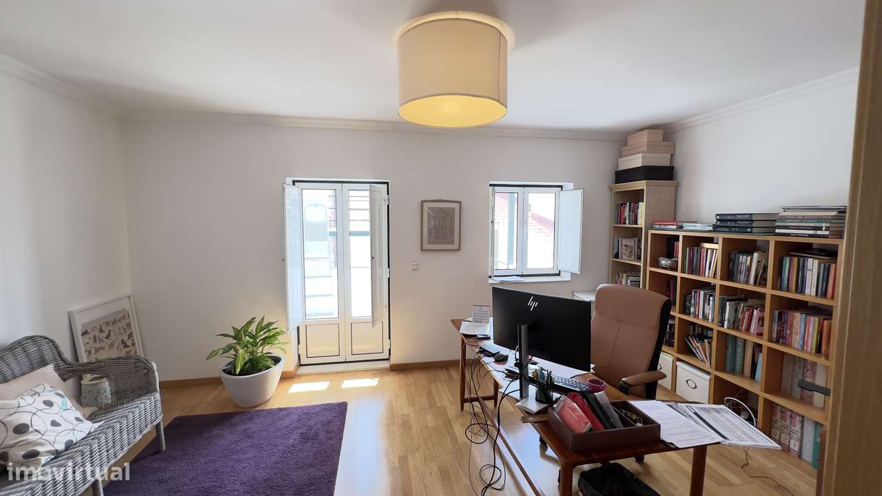 Apartamento T6 Duplex junto à Gulbenkian-25
