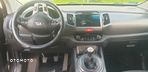 Kia Sportage 2.0 CVVT 4WD Vision - 12