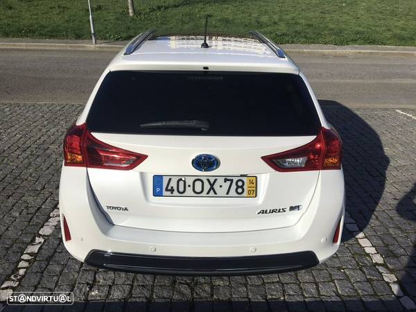 Toyota Auris Touring Sports 1.8 HSD Exclusive +Sky+Navi - 4