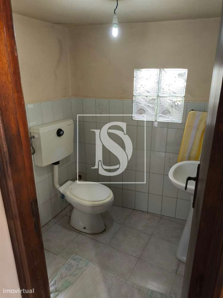 Moradia para Restaurar T1 Venda em Vade,Vila Verde-7