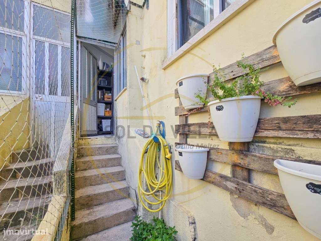 Apartamento T3 Cova da Piedade rés do chão e logradouro - 285.000€-19