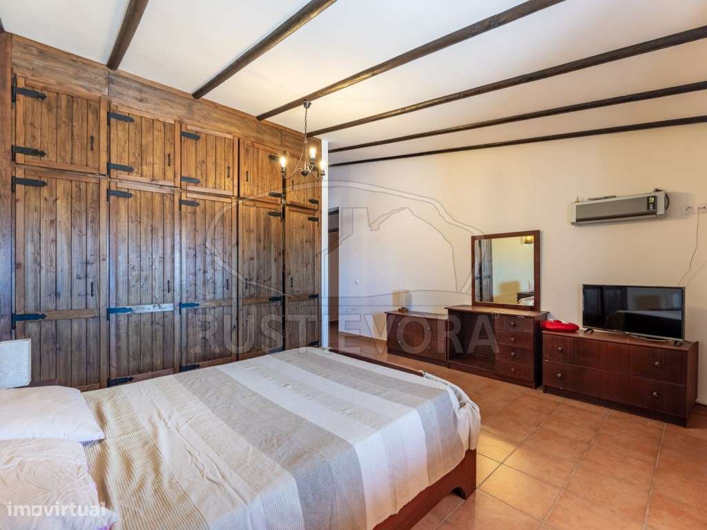 Quinta em Portel - 4,3 Ha de Tradição e Conforto - Grande imagem: 5/44