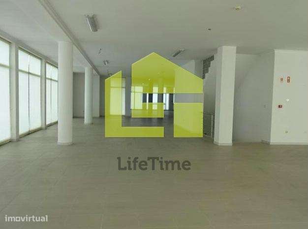 Loja Comércio de Rua em Santo Tirso com Financiamento - Grande imagem: 2/5