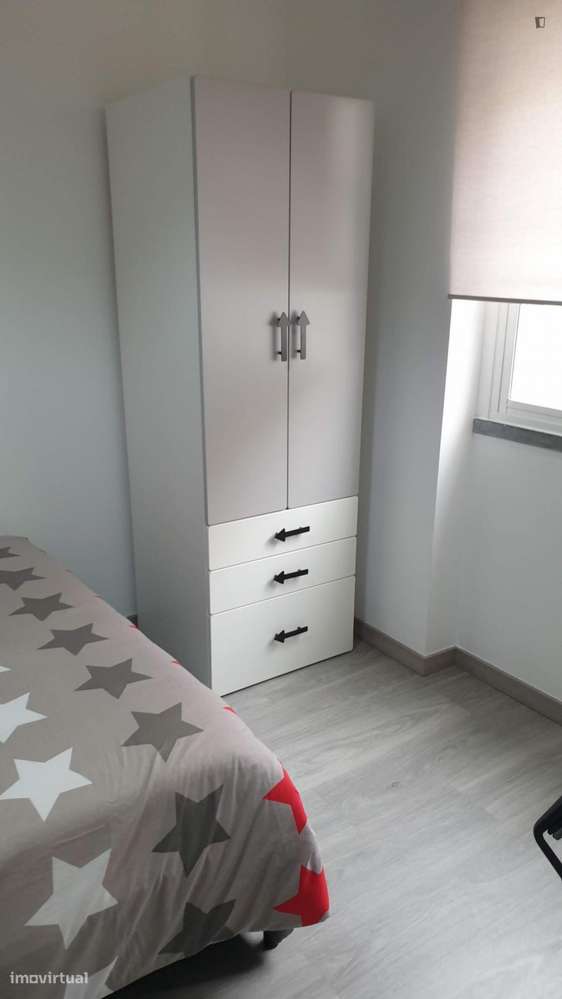 Quarto - localizado em Lisbon - Grande imagem: 3/10