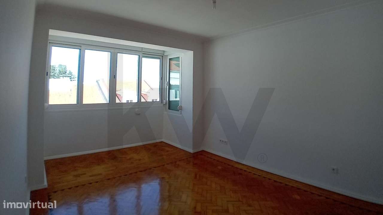 Arrenda T2 Duplex Rua Bela Vista à Graça com Vista Rio - Grande imagem: 5/18