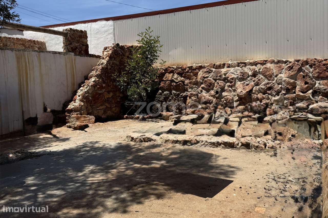 Moradia tipica Algarvia T2 +2 com Suite-34