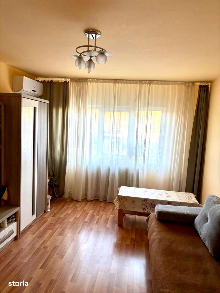 Apartament finisat 3 camere , garaj sub bloc zona Dva Nord-2