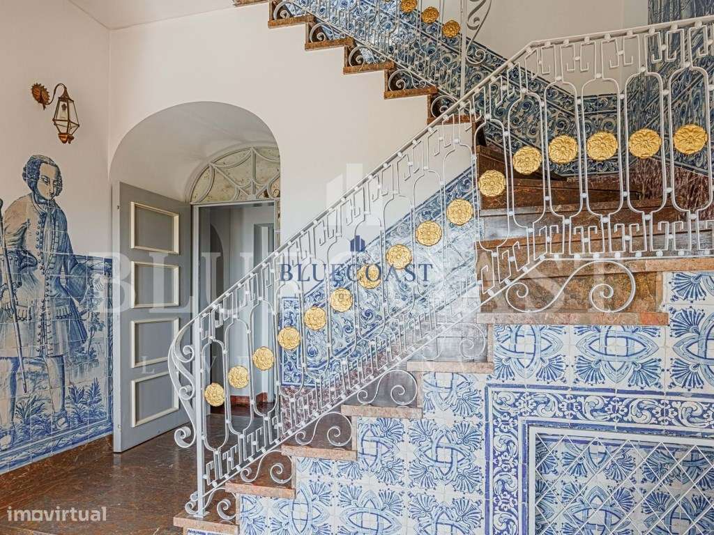 Fantástico Palacete com vista única na Costa da Caparica-24