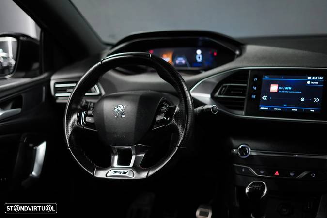 Peugeot 308 1.5 BlueHDi GT Line - 26