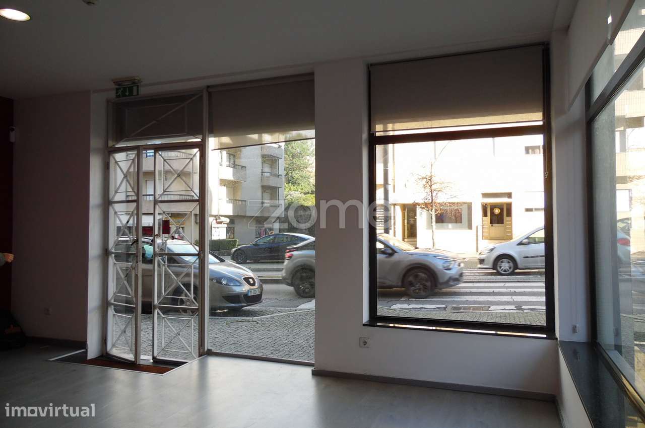 Espaço comercial em Ermesinde - Grande imagem: 4/35