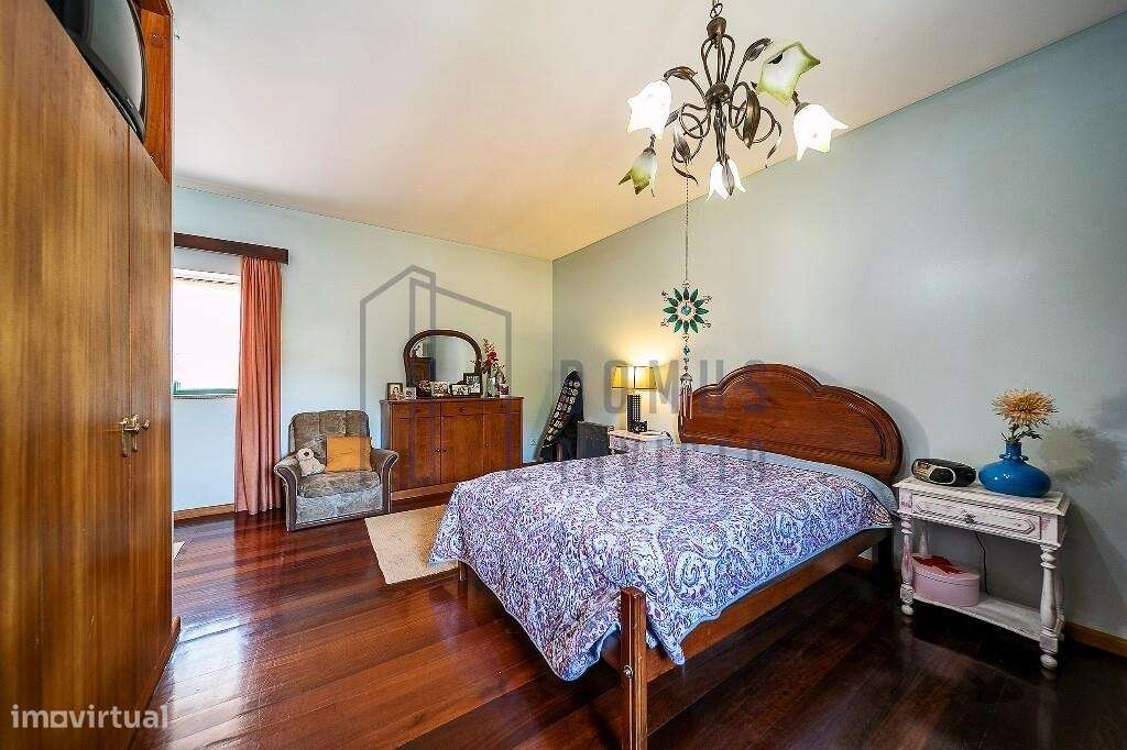 Quinta em Pedroso, Vila Nova de Gaia, com 40 mil metros quadrados.-31