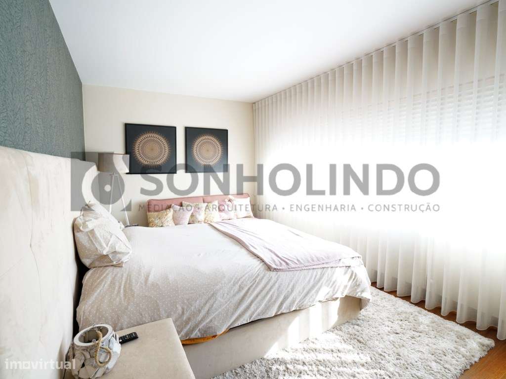 Moradia T4 com piscina de 3 frentes com excelentes áreas, tanto a n...-33