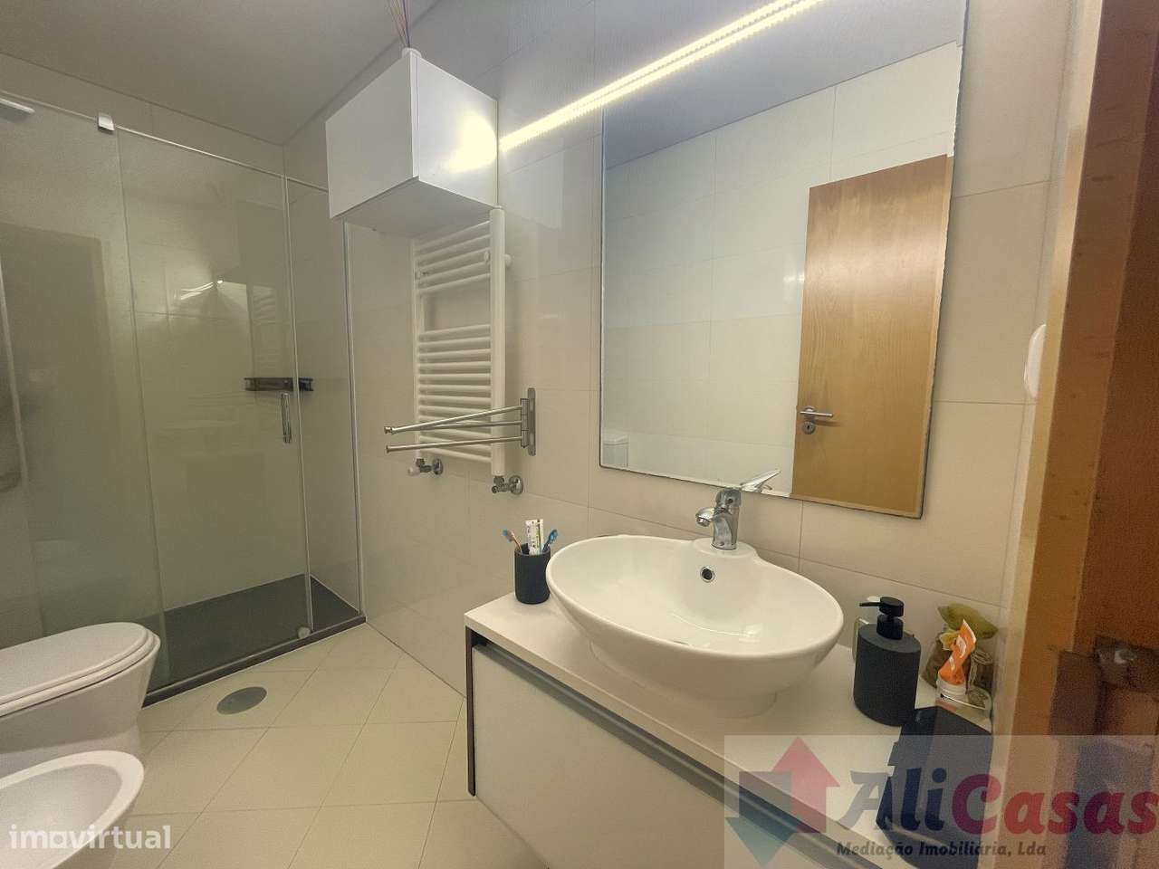 Excelente T3 Último Piso- Lugar de Garagem P/2 carros-31