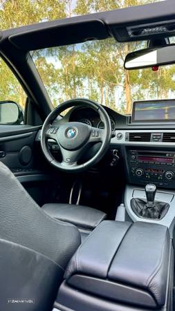 BMW 320 d DPF Cabrio - 36