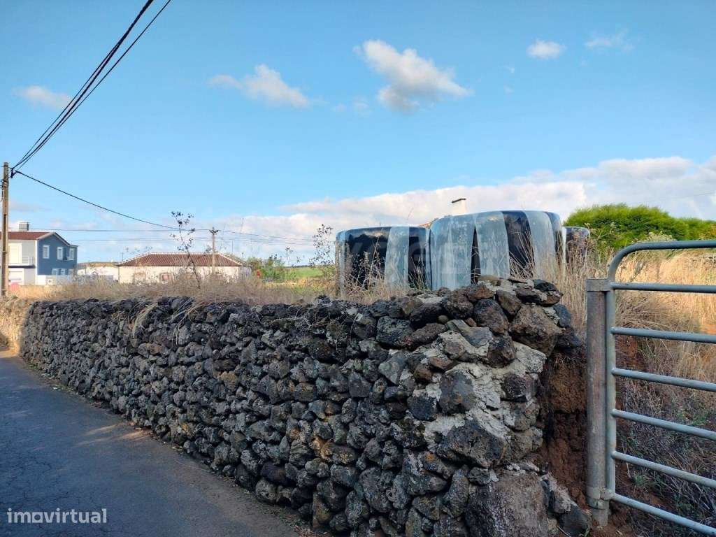 Invista em Vila das Lajes: Terreno à Venda com Bons Acessos - Grande imagem: 4/15