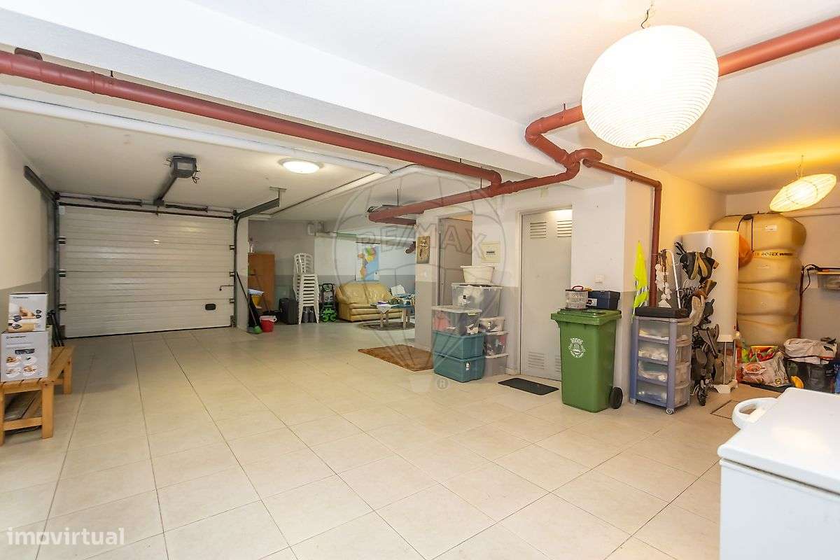 Moradia T4 para venda-29