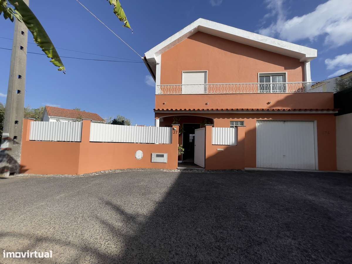 EXCLUSIVO EM CASCAIS |  T3 +1 anexo EM MANIQUE DE BAIXO.-0