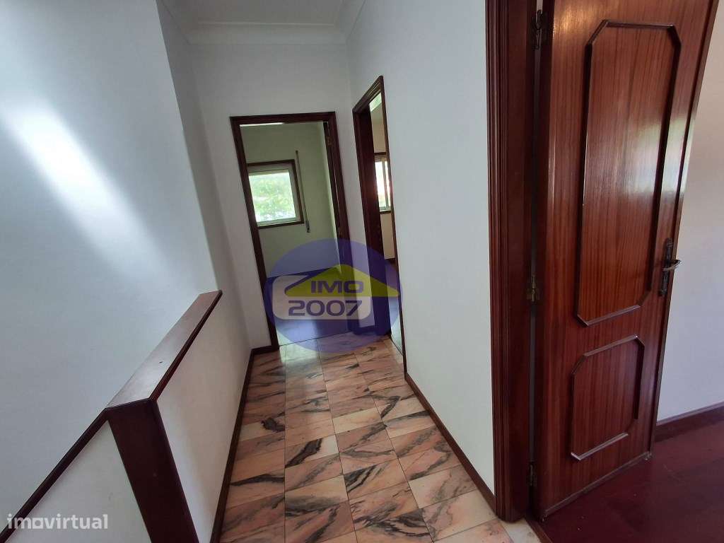 Moradia T3 em Miramar-34