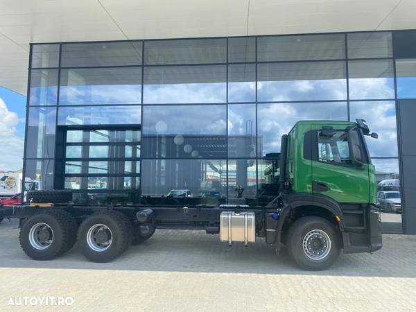 Iveco X-WAY X-WAY AD300X42Z HR ON+ - FF64 - 5