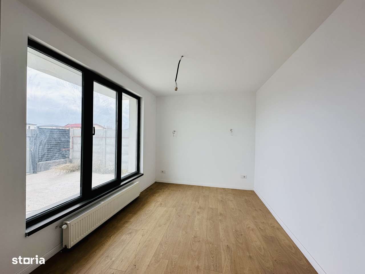 Casă 5 camere – Mutare imediată – Confort și spațiu -155.000- 350 mp - Imagine principală: 5/20