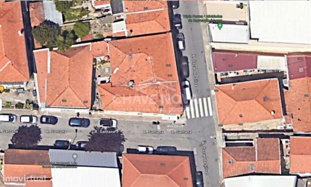 Prédio habitacional para recuperação em Leça da Palmeira, zona ARU-2