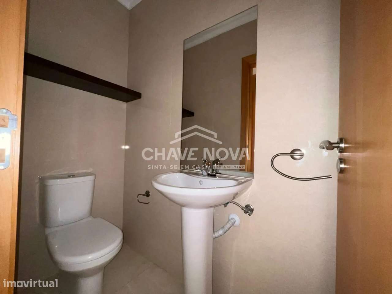 Apartamento T2 | Lugar de Garagem-13