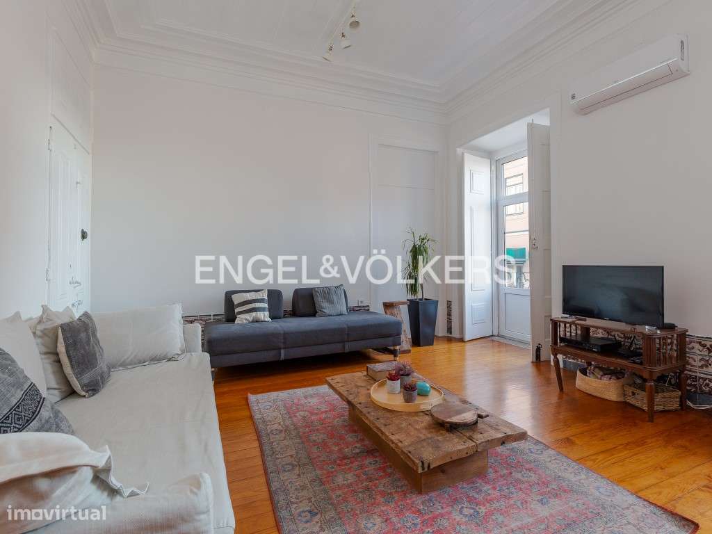 T2 nas Janelas Verdes - Grande imagem: 3/25