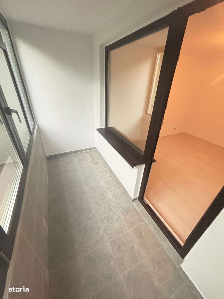 || BRANCOVEANU - IZVORUL OLTULUI || Apartament 3 camere-etaj 3/4 - Imagine principală: 2/10