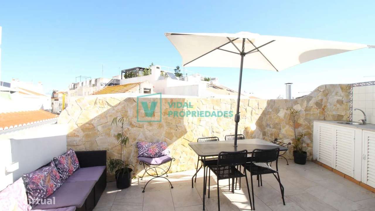 Moradia T2 com Terraço e Vista em centro de Lagos-5