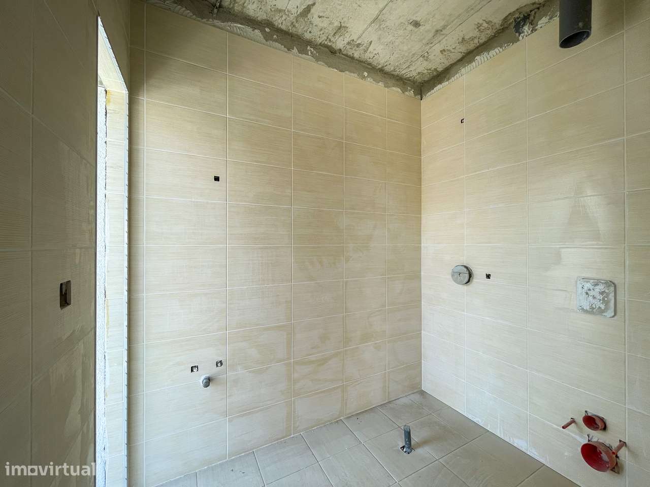 Moradia T4 com Piscina - Santa Iria de Azoia (Bairro da Salvação)-20