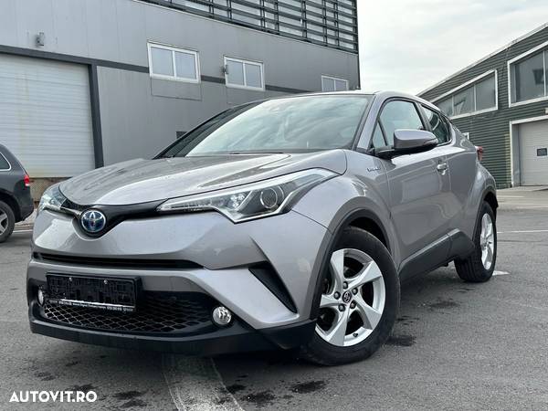 Toyota C-HR - 21