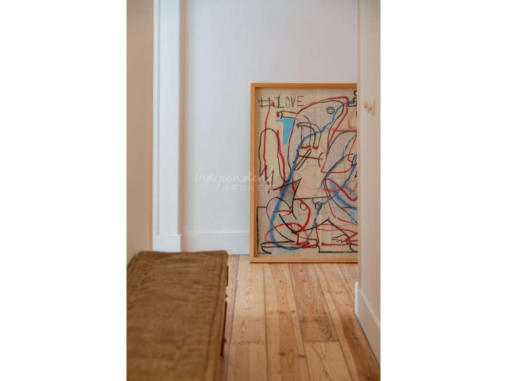 APARTAMENTO T2 COM MUITO CHARME-22