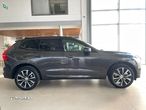 Volvo XC 60 B4 MHEV AT AWD Ultimate Dark - 4