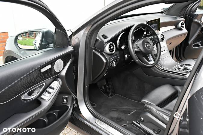 Mercedes-Benz GLC Coupe 220 d 4-Matic - 24