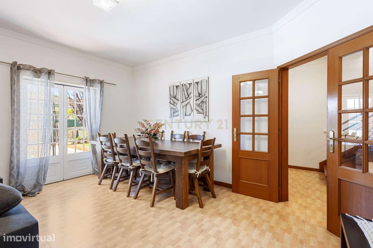 Moradia T4 com Piscina - Cartaxo - Grande imagem: 5/34