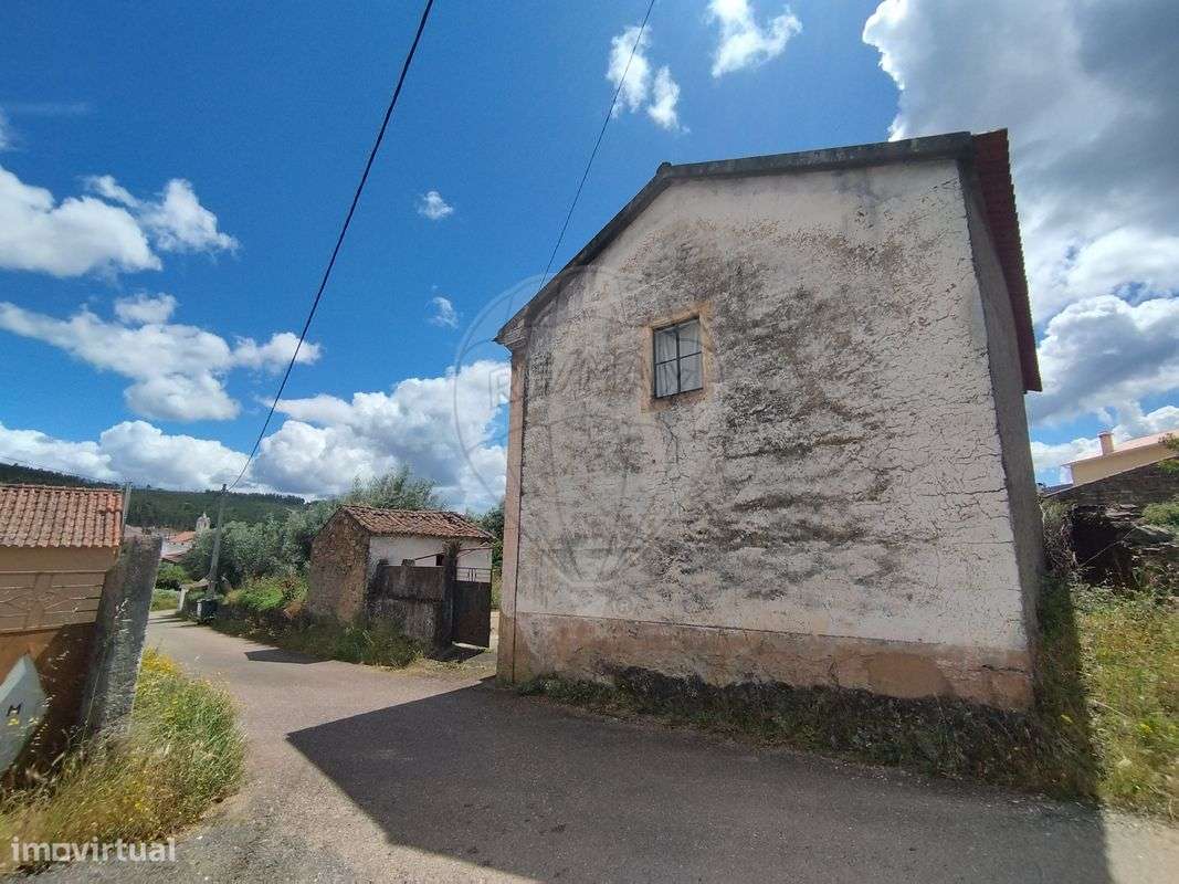 Moradia T6 para venda - Grande imagem: 2/29