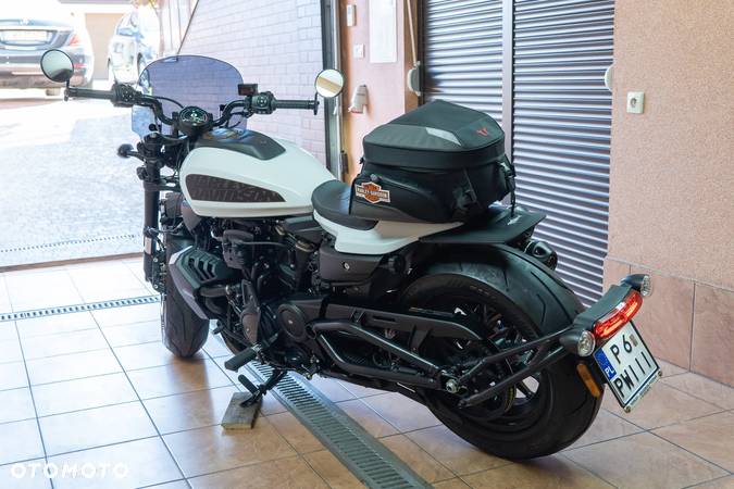 Harley-Davidson Sportster - 4