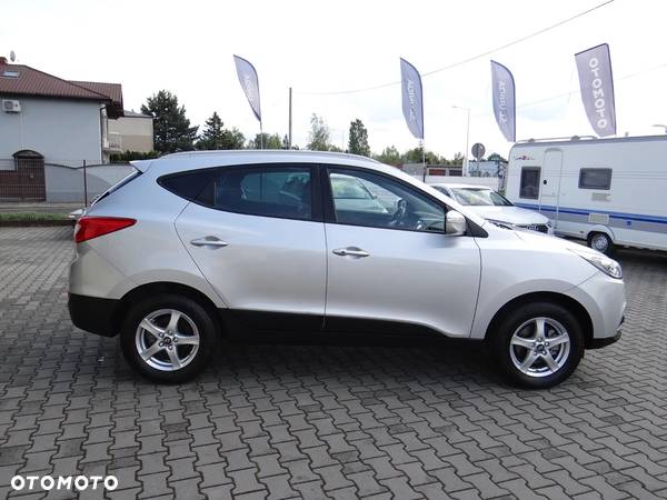 Hyundai ix35 2.0 4WD Trend - 10