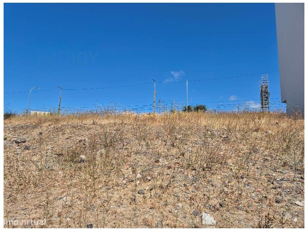 Terreno com Projeto Aprovado na Amadora - Grande imagem: 4/15