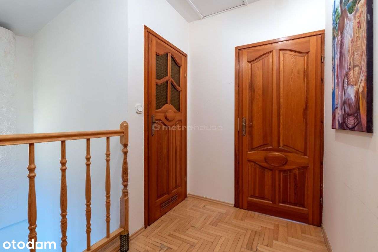 Dwupoziomowe mieszkanie Hallera, Osiedle Generałów-12