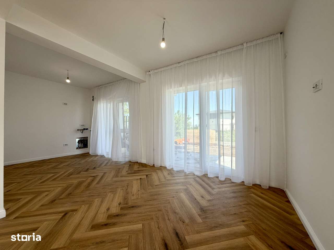 PF! Casa4 camere 110mp 2 bai zona Bucium-14