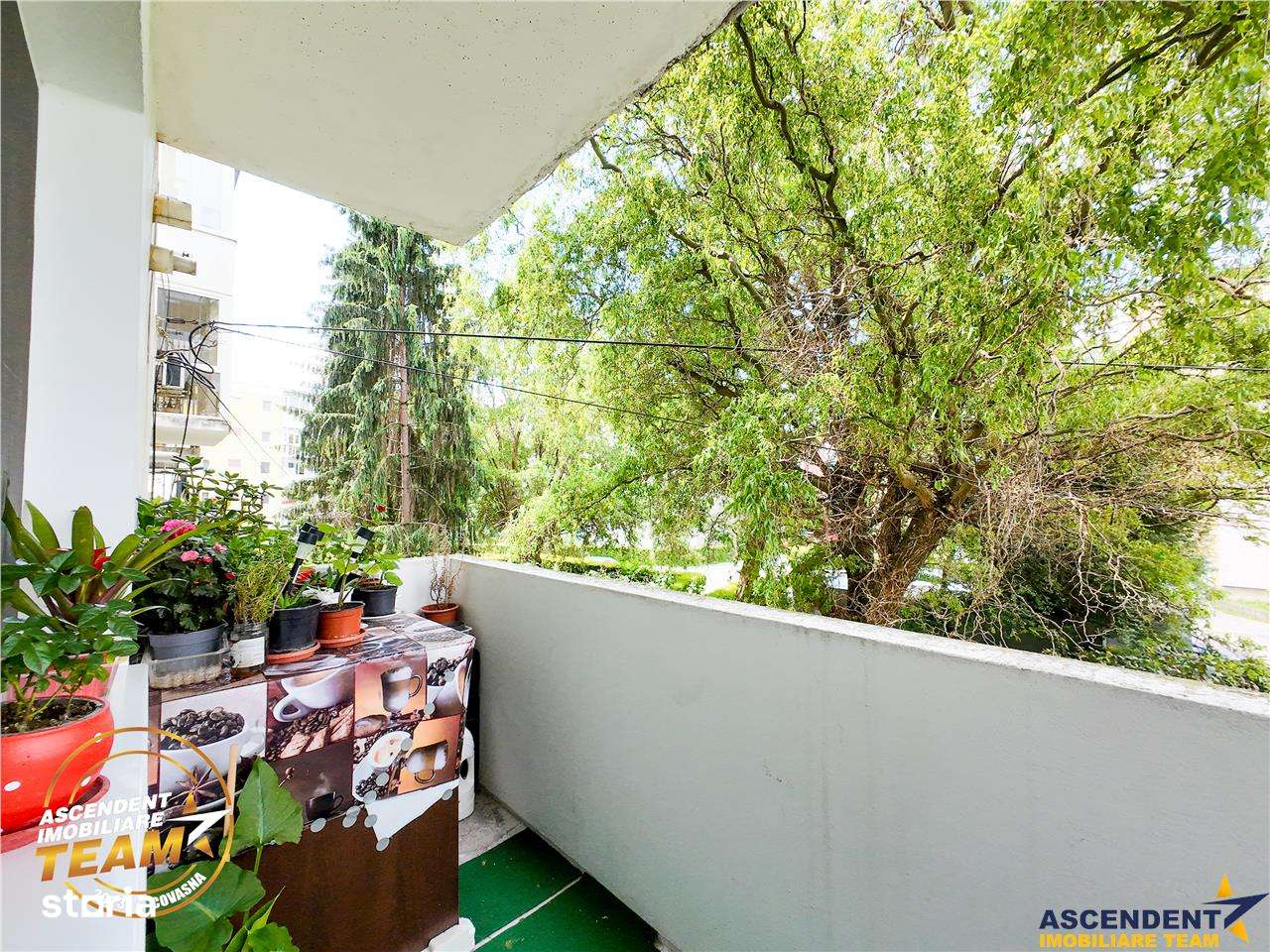 LIVE!Decomandat,pe 4camere,zonare linistita,compozitie frumoasa,facili - Imagine principală: 3/20