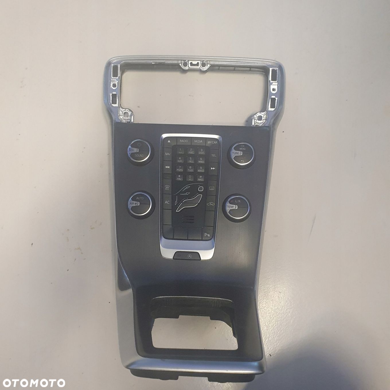 Ramka panelu przełączników chrom Volvo v40 OE 31306639 - 1