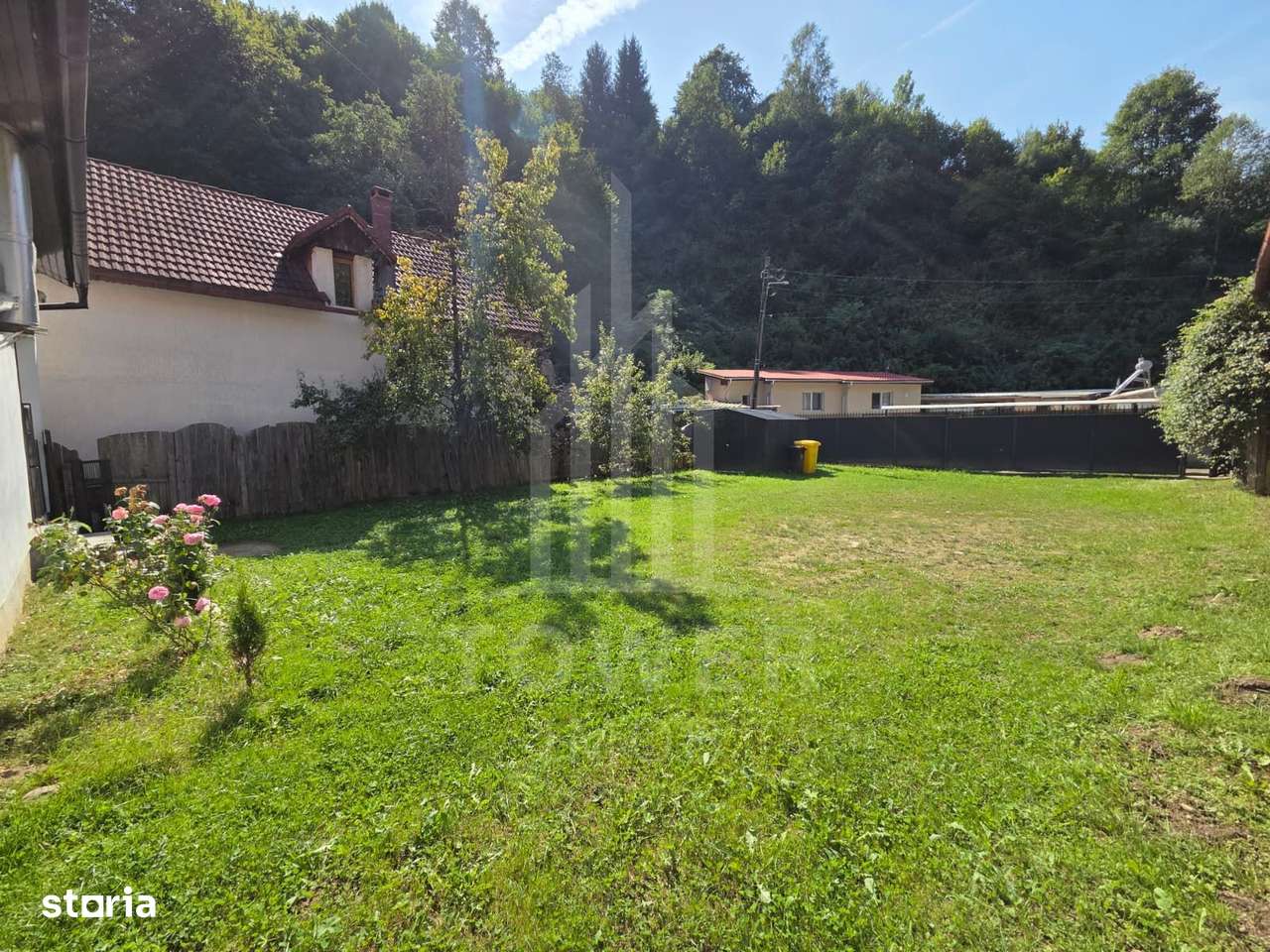 Casă de vacanță de vânzare – Râu Sadului, jud. Sibiu - Imagine principală: 4/20