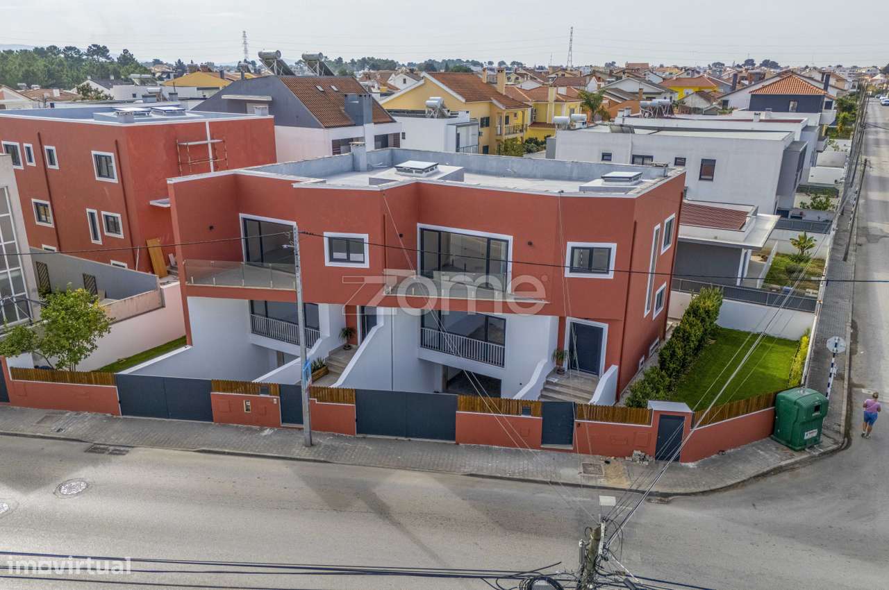 Moradia T3+1 Fernão Ferro - Grande imagem: 3/38