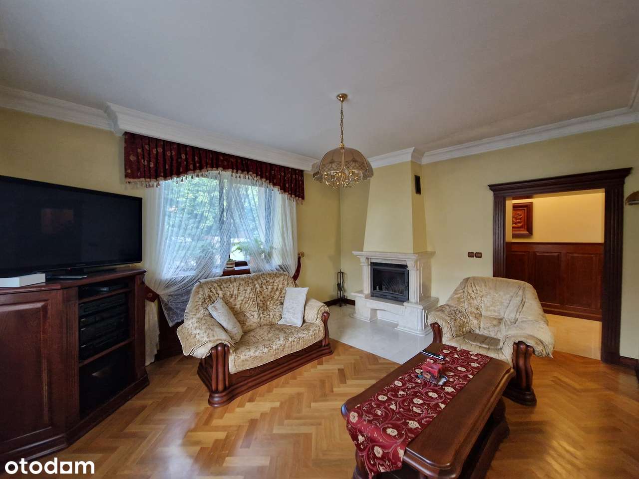 Dom z budynkami  usługowo produkcyjnymi!!-1