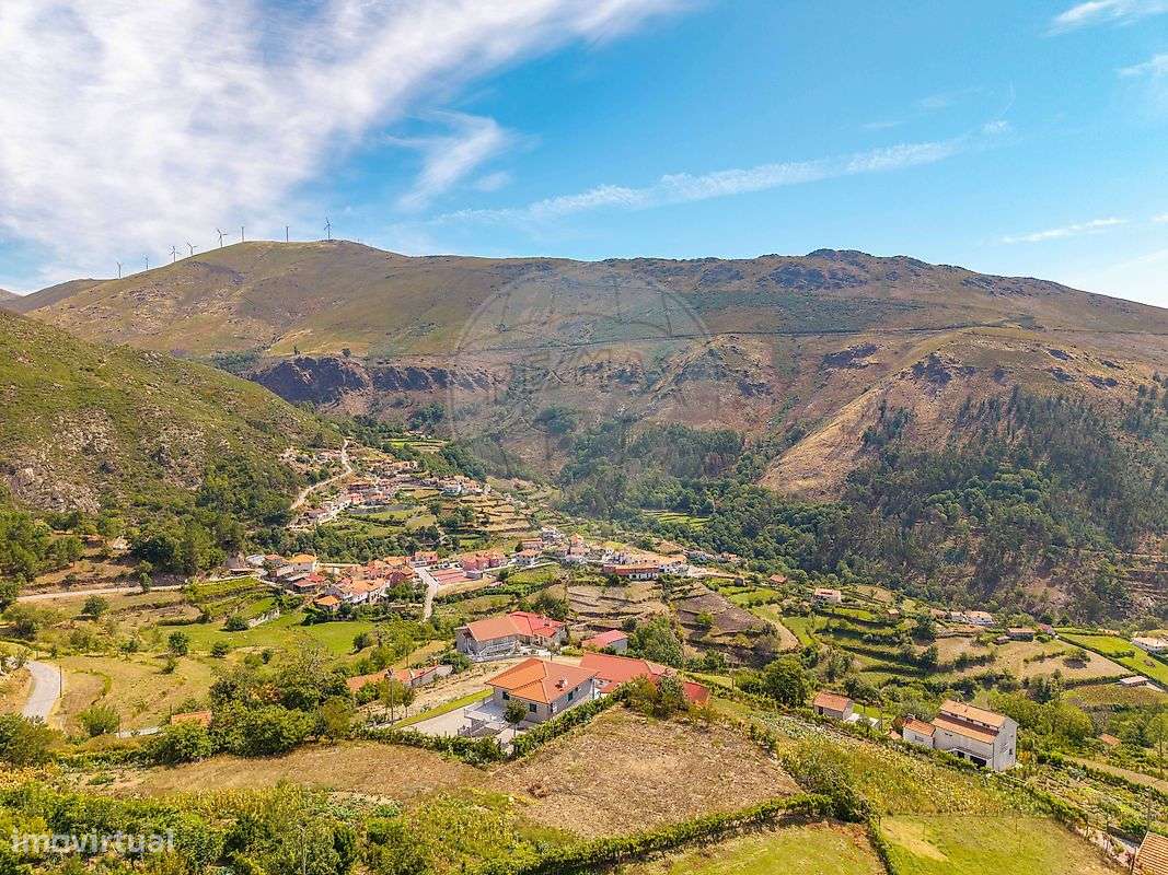 Moradia T2 para venda-12