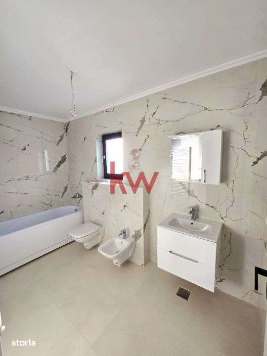 Vila Individuala P+M, 4 Camere, 2 Bai - Letcani, Banu-12