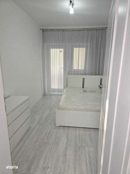 Casa de vanzare in Sararie - Imagine principală: 4/7