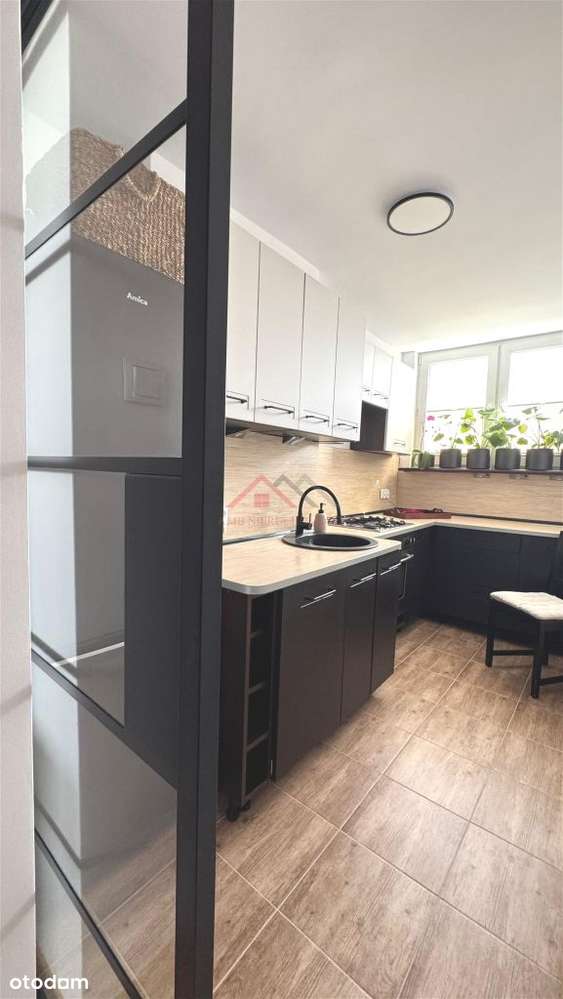 Eleganckie, starannie wykończone, Metro Racławicka-9